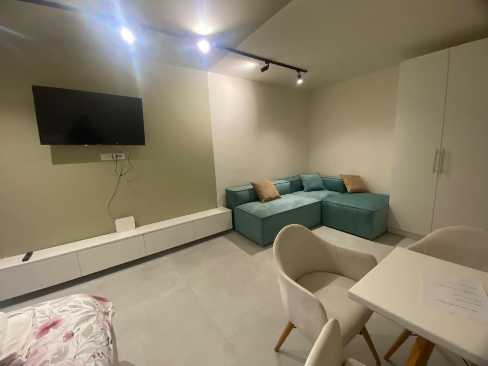 Mia Lake Apartament Tirana Exterior foto